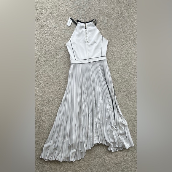 green emerald velvet dress Banana Republic Raggiera Pleated Dress